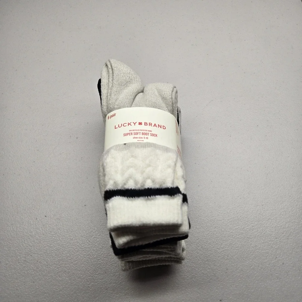 Lucky Brand Women Socks 5-10‎ Black White Gray Super Soft Boot Sock Knit NWT